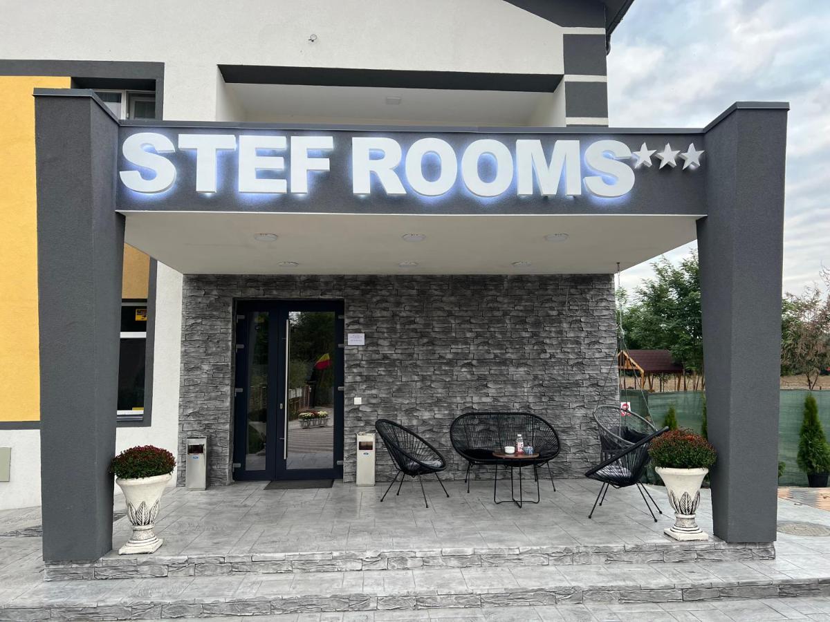 Stef Rooms Tirgu Frumos Exterior photo