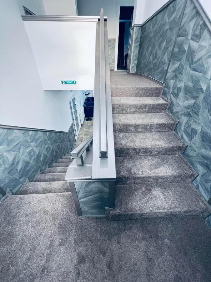 Stef Rooms Tirgu Frumos Exterior photo
