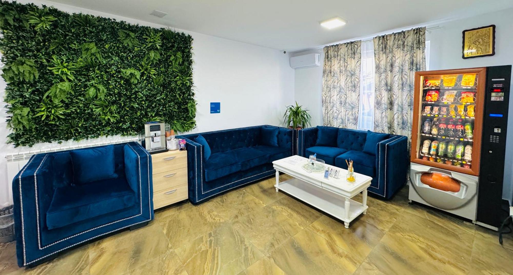 Stef Rooms Tirgu Frumos Exterior photo